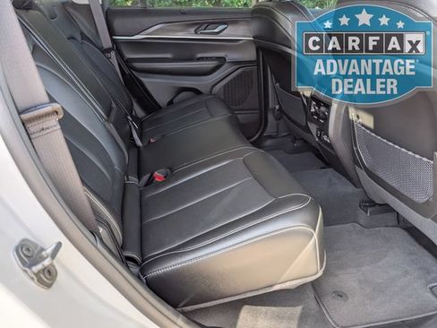 Used 2023 Jeep Grand Cherokee Limited w/ Luxury Tech Group II RWD image 25