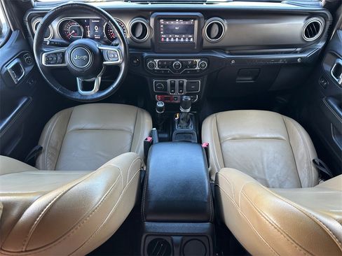 Used 2019 Jeep Wrangler Rubicon w/ LED Lighting Group image 11