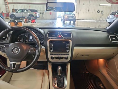 Used 2013 Volkswagen Eos Komfort image 13
