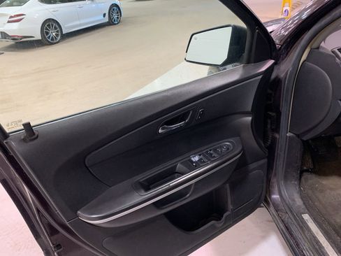 Used 2008 GMC Acadia SLE image 11