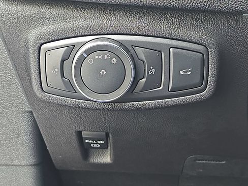 Used 2017 Lincoln MKC Reserve AWD/4WD image 26