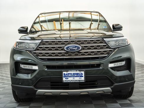 Certified 2022 Ford Explorer King Ranch w/ Premium Technology Package AWD/4WD image 2