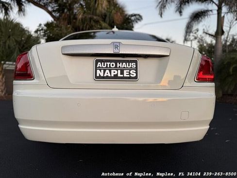 Used 2010 Rolls-Royce Ghost RWD image 20