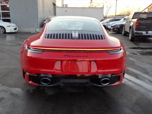 Used 2024 Porsche 911 Carrera 4S image 4