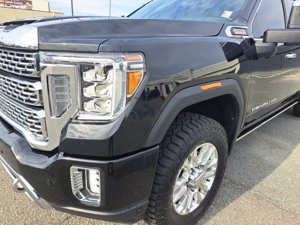 Used 2021 GMC Sierra 2500 Denali w/ Denali Ultimate Package AWD/4WD image 23