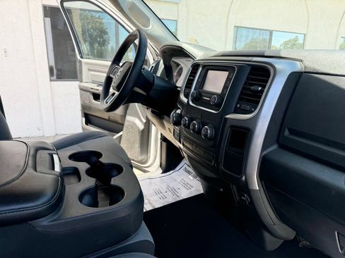 Used 2024 RAM 1500 Classic SLT AWD/4WD image 20