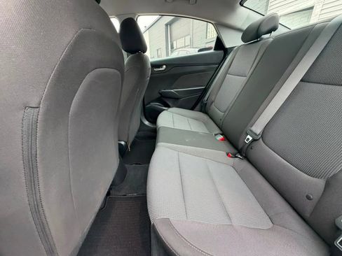 Used 2021 Hyundai Accent SE FWD image 17