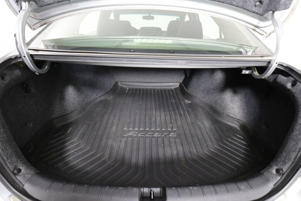 Used 2013 Honda Accord Sport image 18