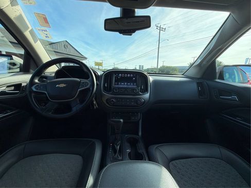 Used 2018 Chevrolet Colorado Z71 AWD/4WD image 26