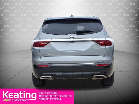 Used 2024 Buick Enclave Premium image 7