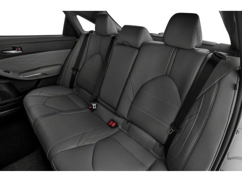 Used 2019 Toyota Avalon Limited w/ Advanced Safety Package FWD image 8