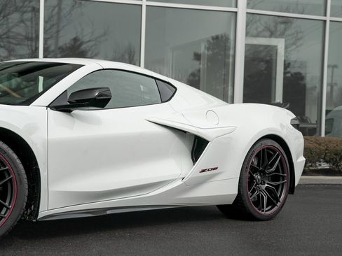 Used 2024 Chevrolet Corvette Z06 w/ Stealth Interior Trim Package image 4