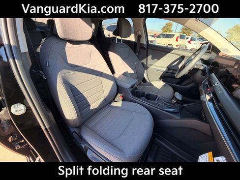 Certified 2025 Kia K4 EX image 27
