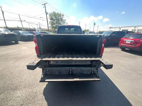 Used 2025 Chevrolet Silverado 2500 LT AWD/4WD image 9
