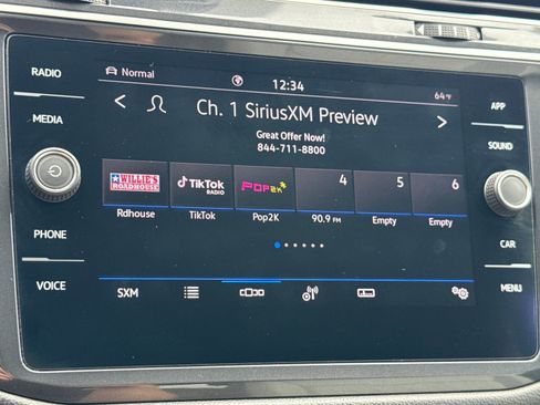 Certified 2022 Volkswagen Tiguan SE image 19