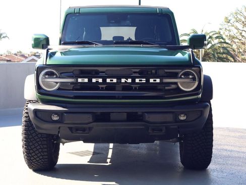 Used 2024 Ford Bronco Outer Banks image 6