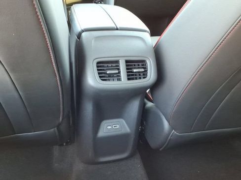Used 2023 Buick Envision Essence w/ Sport Touring Package AWD/4WD image 19