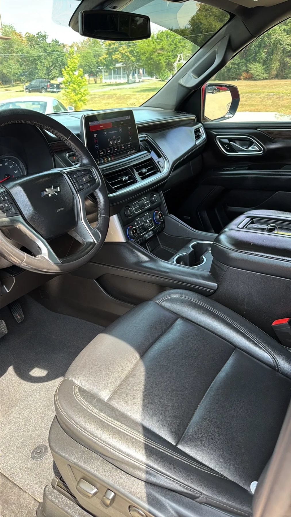 Used 2021 Chevrolet Tahoe Z71 w/ Max Trailering Package AWD/4WD image 9