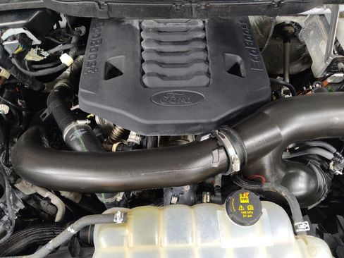 Used 2021 Ford F150 XL w/ Trailer Tow Package image 30