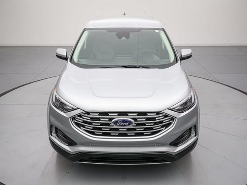 Certified 2024 Ford Edge Titanium AWD/4WD image 9
