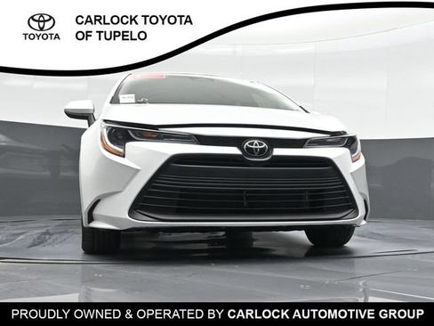 Used 2026 Toyota Corolla LE FWD image 44