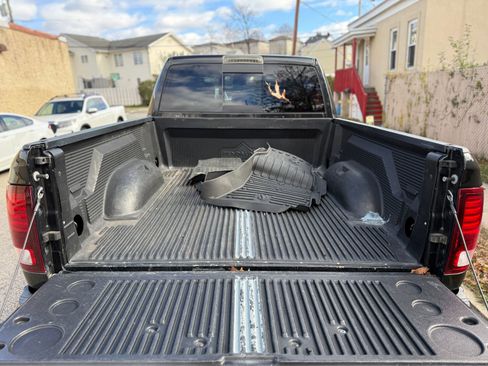 Used 2018 RAM 2500 Laramie w/ Sport Appearance Group image 14