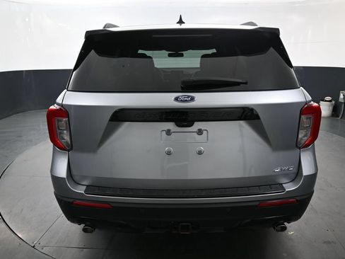 Used 2023 Ford Explorer ST-Line w/ Class IV Trailer Tow Package AWD/4WD image 8