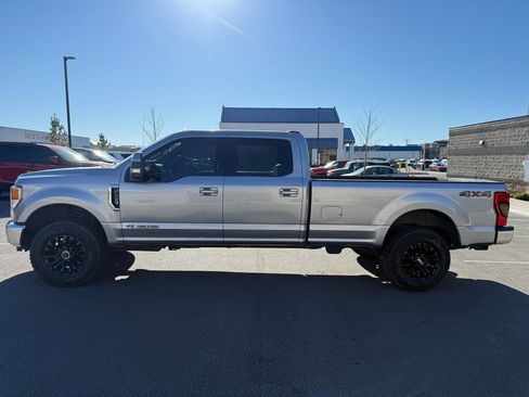 Used 2020 Ford F250 Lariat w/ Lariat Value Package image 4
