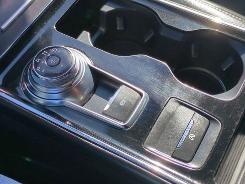 Used 2019 Ford Edge ST w/ Convenience Package image 23