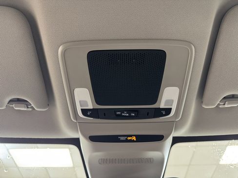 New 2026 Honda HR-V LX image 36