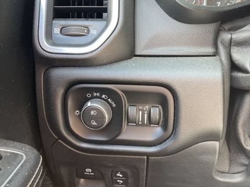 Used 2021 RAM 1500 Laramie AWD/4WD image 46