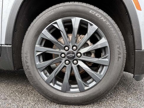 Used 2023 Chevrolet Traverse RS AWD/4WD image 6