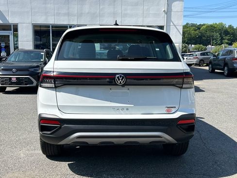 Used 2025 Volkswagen Taos S AWD/4WD image 3