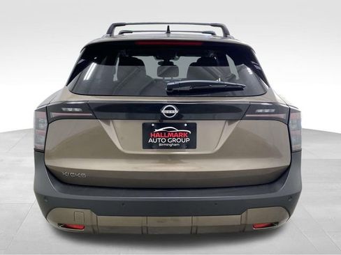 New 2026 Nissan Kicks SV w/ Cold Weather Package image 3
