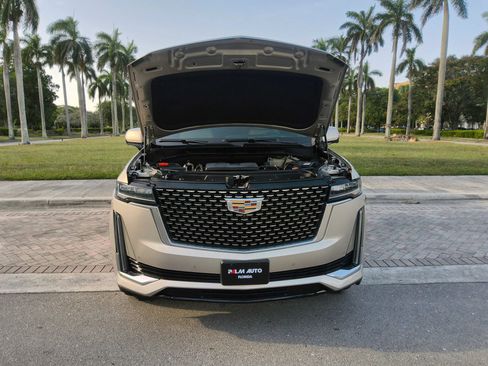 Used 2021 Cadillac Escalade ESV Premium Luxury w/ Performance Package RWD image 42