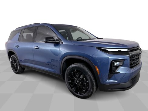 New 2026 Chevrolet Traverse LT w/ Midnight/Sport Edition image 37