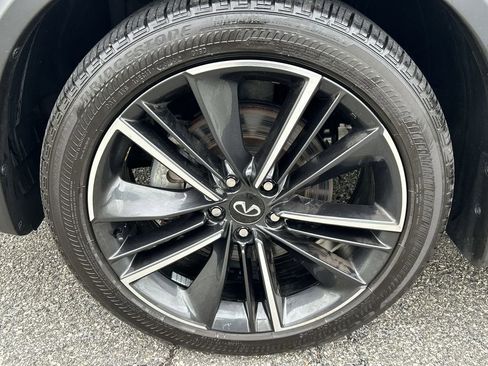 Certified 2023 INFINITI QX50 Sport image 10