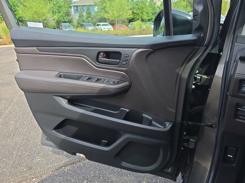 Used 2021 Honda Odyssey EX-L image 28