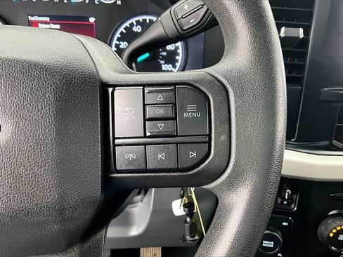 Used 2023 Ford F250 XLT w/ Camper Package image 16