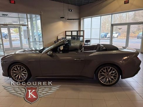 New 2026 Ford Mustang Premium image 4