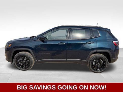 New 2026 Jeep Compass Latitude image 7