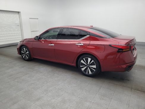 Used 2019 Nissan Altima 2.5 SV FWD image 3
