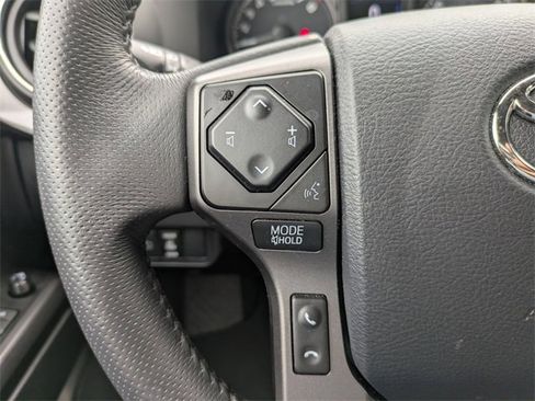 Used 2023 Toyota Tacoma TRD Sport image 25