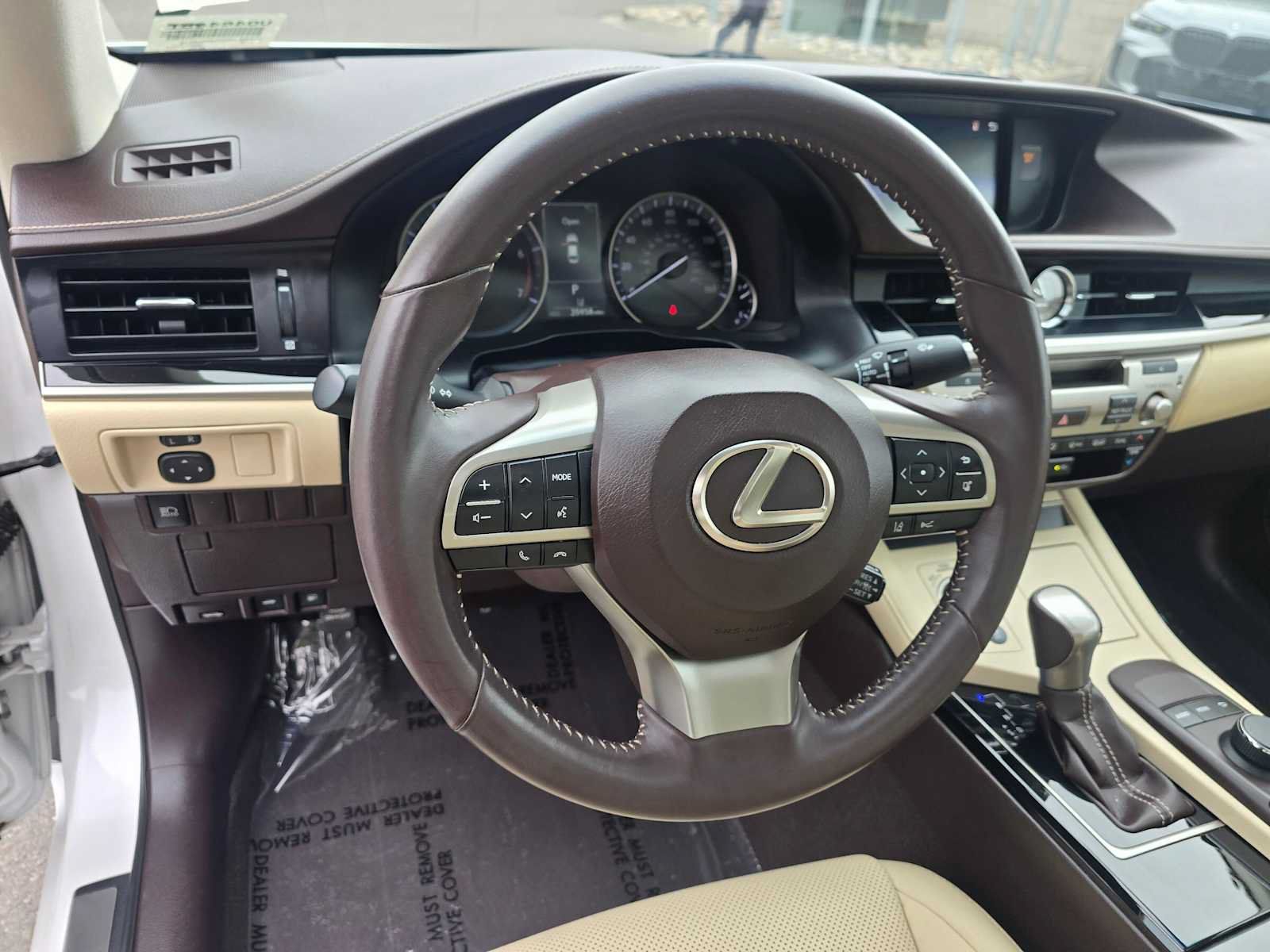 Used 2017 Lexus ES 350 w/ Accessory Package FWD image 24