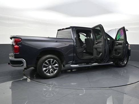 Used 2022 Chevrolet Silverado 1500 LT image 28