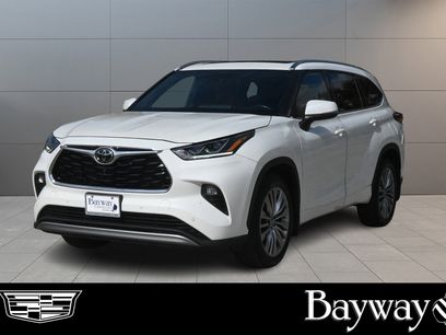Used 2021 Toyota Highlander Platinum