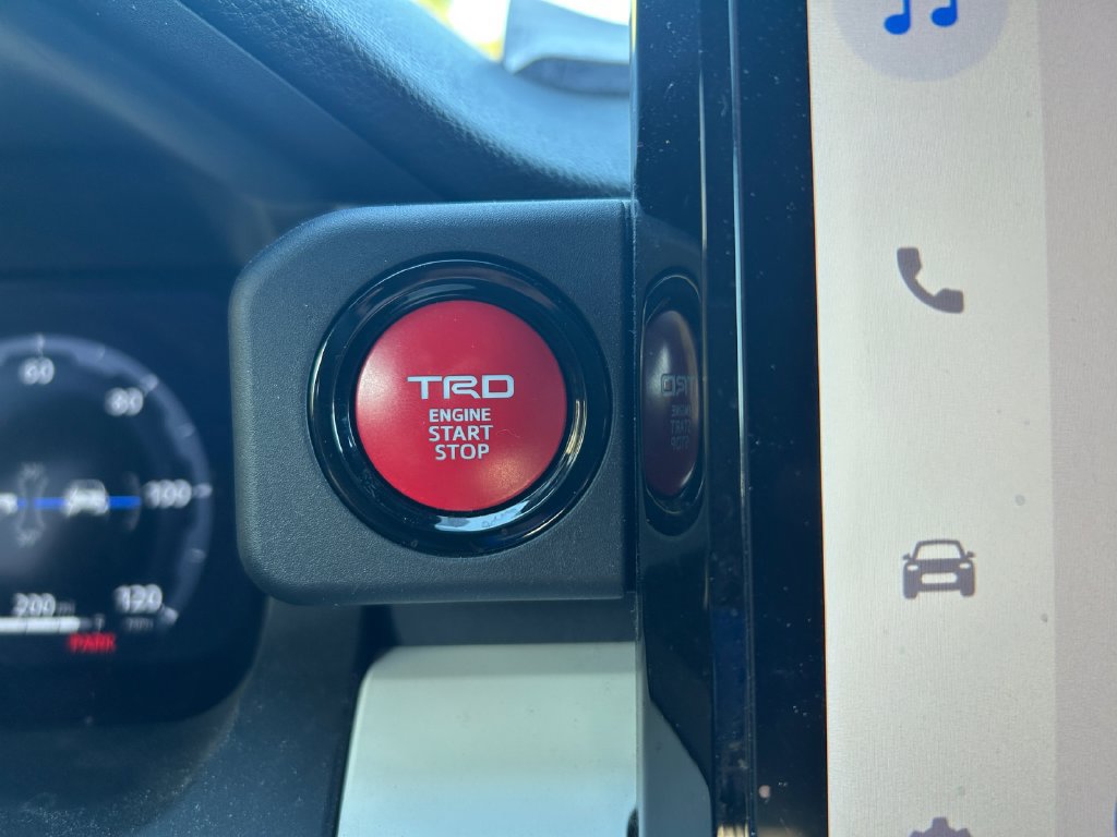 Used 2024 Toyota Tacoma TRD Sport w/ TRD Sport Upgrade Package AWD/4WD image 29