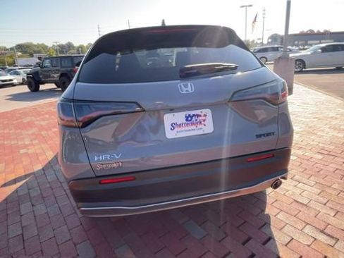 Certified 2024 Honda HR-V Sport image 8