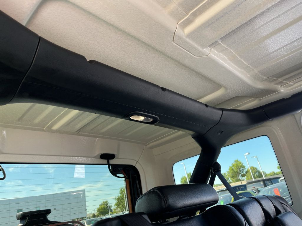 Used 2023 Jeep Wrangler Unlimited Sahara AWD/4WD image 41