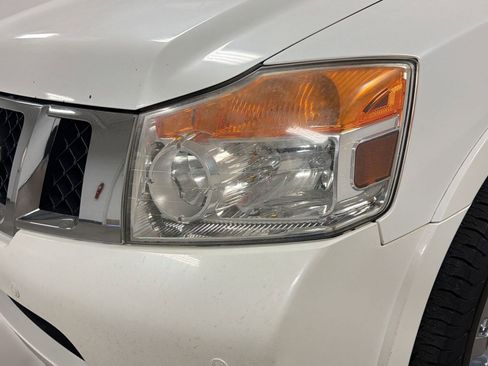 Used 2015 Nissan Armada Platinum w/ 2nd Row Captain Seat Package image 10